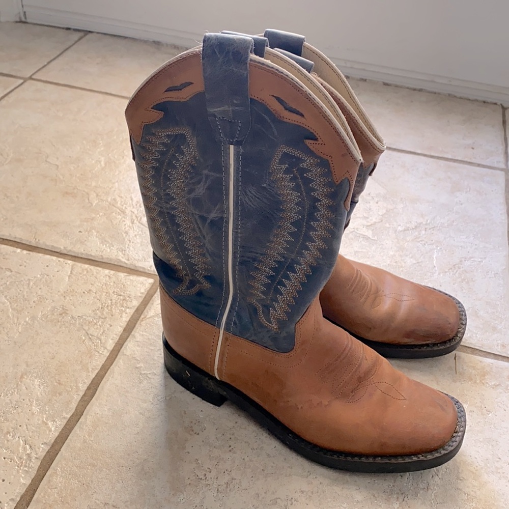 Old West Square Toe Cowboy Boots women’s size 6